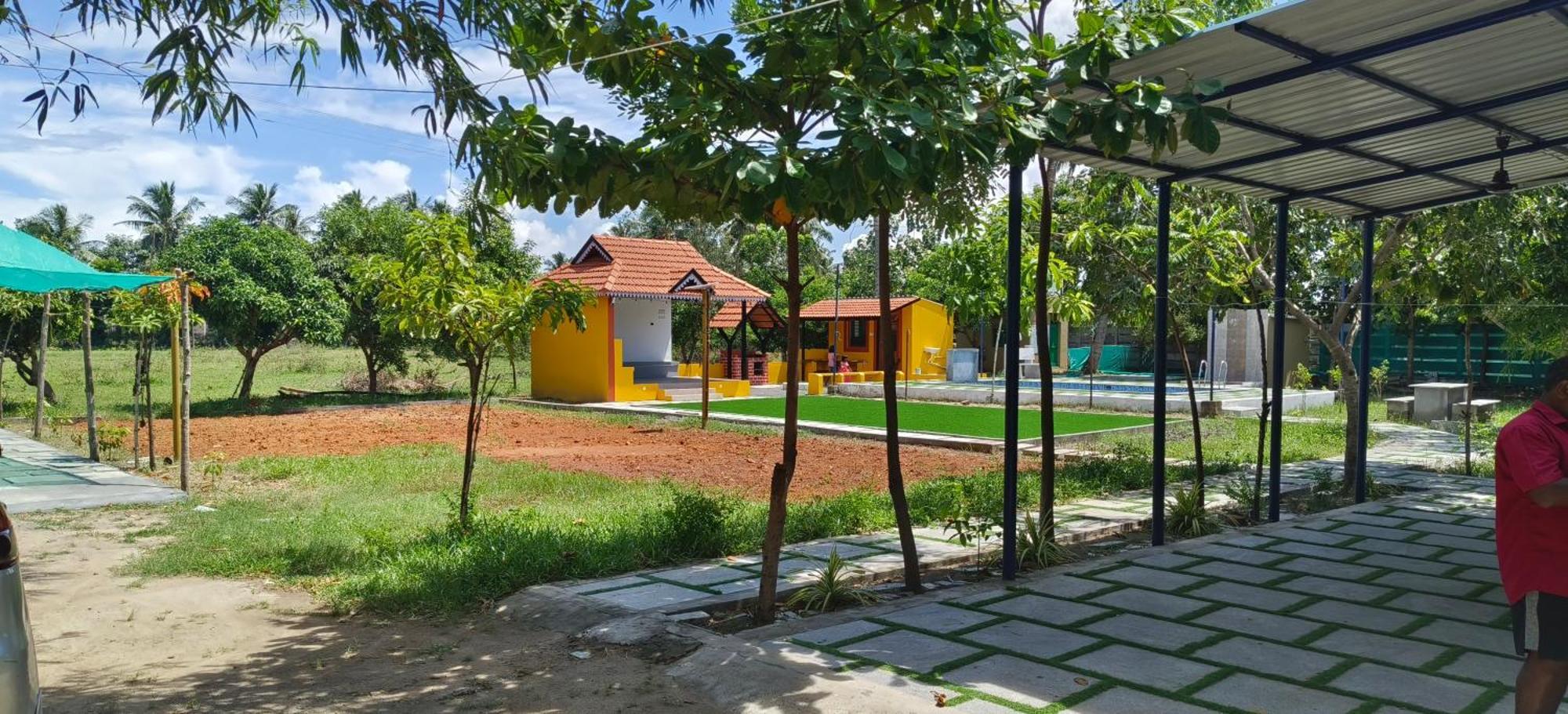 The Farm Crest, Ecr Kadallur Kuvattur ภายนอก รูปภาพ